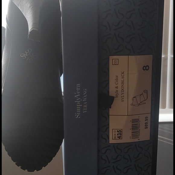 Heels - Picture 2 of 5